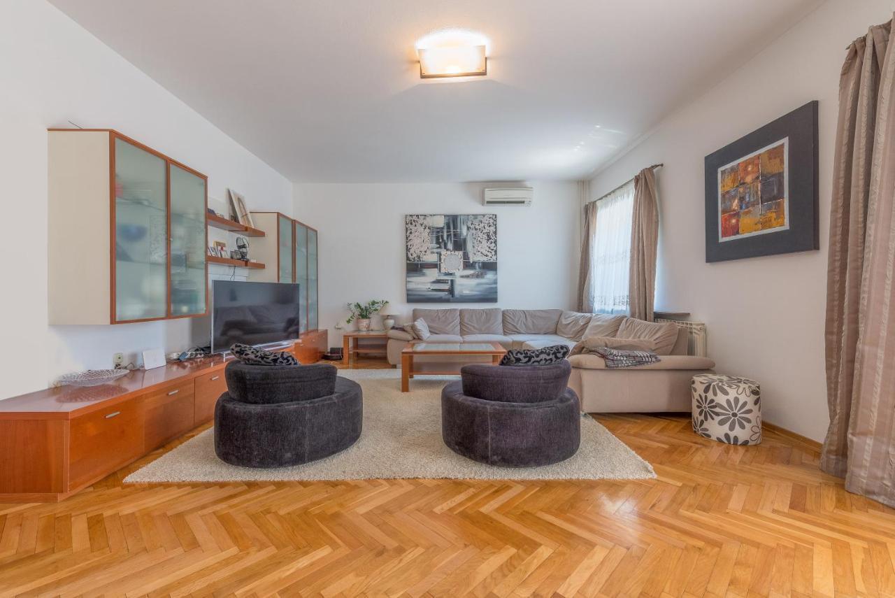 Villa Lux Nina With Six Bedrooms, Private Pool, Sauna Zadar Exteriör bild