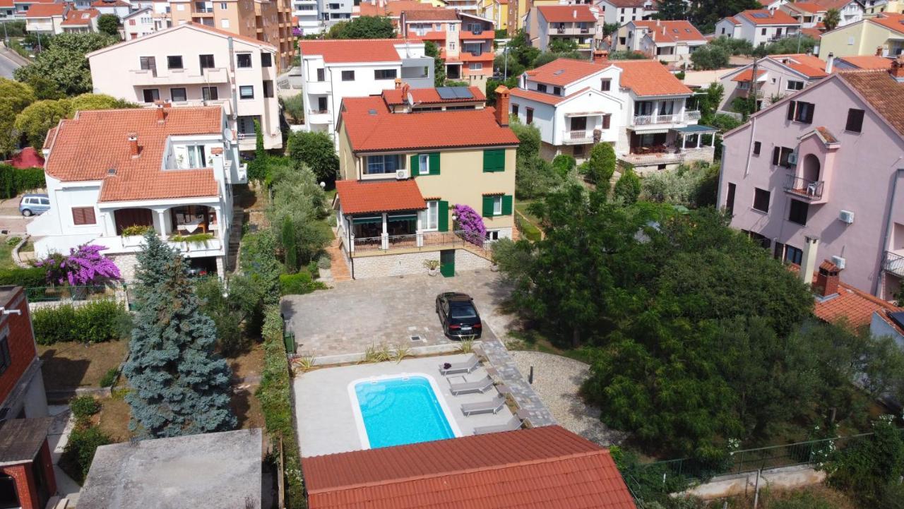 Villa Lux Nina With Six Bedrooms, Private Pool, Sauna Zadar Exteriör bild