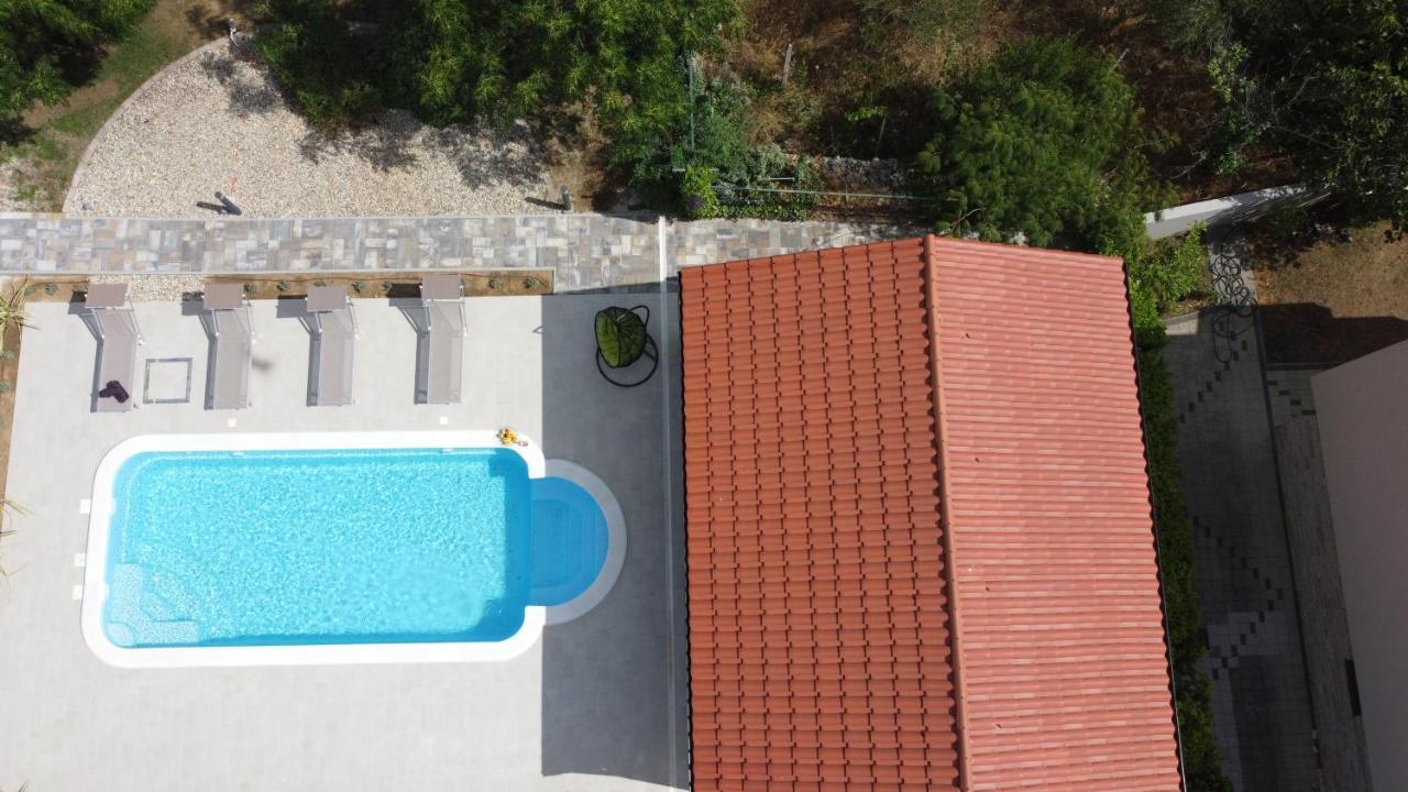 Villa Lux Nina With Six Bedrooms, Private Pool, Sauna Zadar Exteriör bild