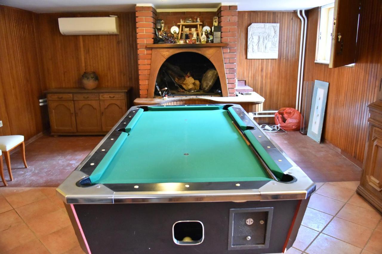 Villa Lux Nina With Six Bedrooms, Private Pool, Sauna Zadar Exteriör bild